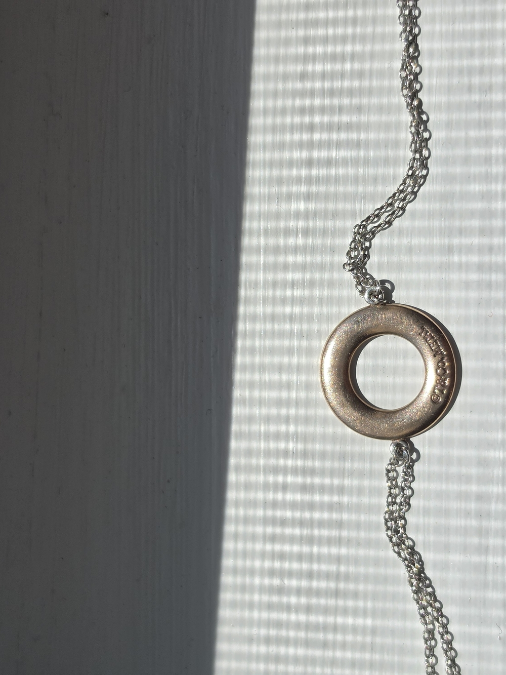 Tiffany & Co. Elsa Peretti Open Circle Necklace in Gold and Silver - Blue Pouch